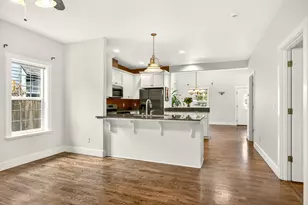 620 E D St, Jacksonville, OR 97530 - Photo 12