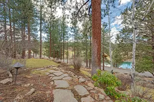 3695 NW Kirkaldy Ct, Bend, OR 97703 - Photo 44