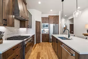 18171 Forestbrook Loop, Bend, OR 97707 - Photo 8