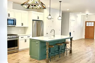 1005 E Horse Back Trail, Sisters, OR 97759 - Photo 6