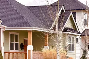 1005 E Horse Back Trail, Sisters, OR 97759 - Photo 4