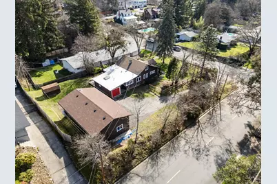 420 NW Savage Street, Grants Pass, OR 97526 - Photo 2
