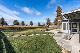 183 NE Marmot Ln, Prineville, OR 97754 - Photo 10