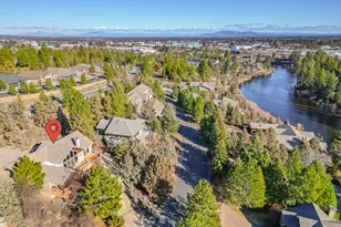 268 NW Scenic Heights Dr, Bend, OR 97703 - Photo 48