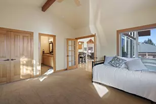 268 NW Scenic Heights Dr, Bend, OR 97703 - Photo 36