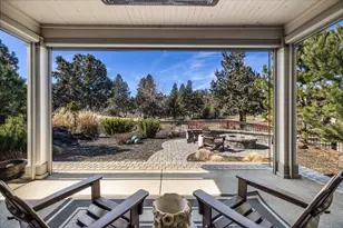 2565 NW Rippling River Ct, Bend, OR 97703 - Photo 38