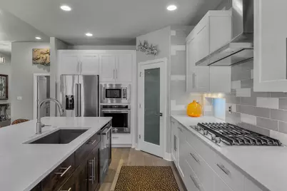 2565 NW Rippling River Court, Bend, OR 97703 - Photo 18
