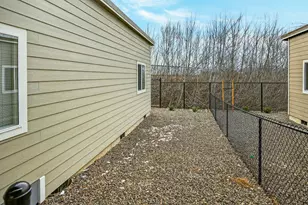 4069 S Pacific Hwy, Medford, OR 97501 - Photo 24