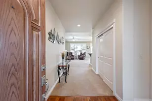 1959 NW 18th St, Redmond, OR 97756 - Photo 4