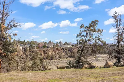 1959 NW 18th Street, Redmond, OR 97756 - Photo 28