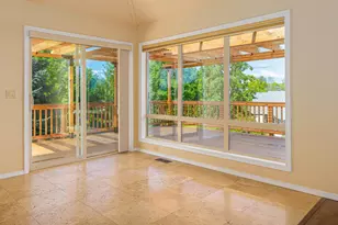 21445 Bradetich Loop, Bend, OR 97701 - Photo 2