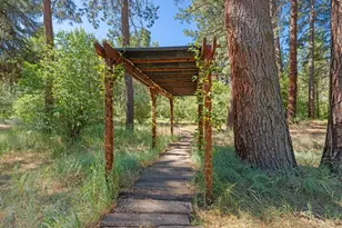 69960 Camp Polk Rd, Sisters, OR 97759 - Photo 42