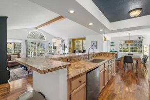 342 Appaloosa Ln, Grants Pass, OR 97526 - Photo 10