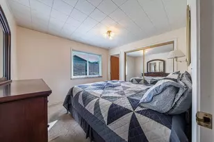 273 Theo Dr, Talent, OR 97540 - Photo 18