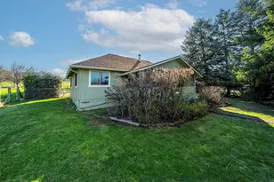 273 Theo Dr, Talent, OR 97540 - Photo 46