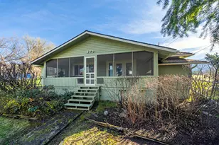 273 Theo Dr, Talent, OR 97540 - Photo 8