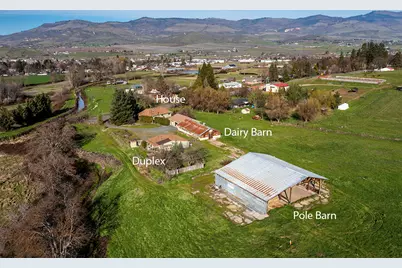 273 Theo Drive, Talent, OR 97540 - Photo 1