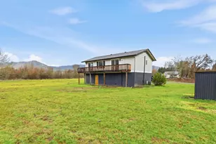 8835 Williams Hwy, Grants Pass, OR 97527 - Photo 24