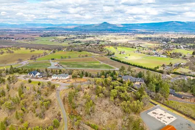 45 Vineyard View Circle #Lot 10, Medford, OR 97501 - Photo 1