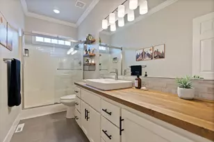 920 Cinnamon Teal Dr, Redmond, OR 97756 - Photo 46