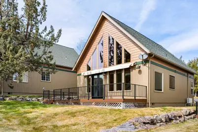 8998 Cliff Swallow Drive, Redmond, OR 97756 - Photo 2