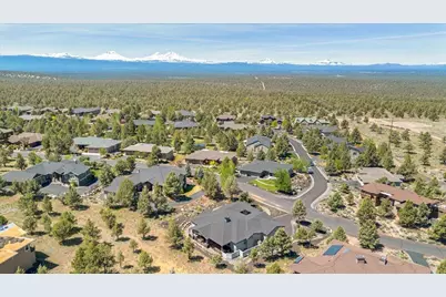 1203 Highland View Loop, Redmond, OR 97756 - Photo 40