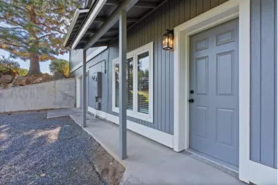 63673 Boyd Acres Road, Bend, OR 97701 - Photo 26