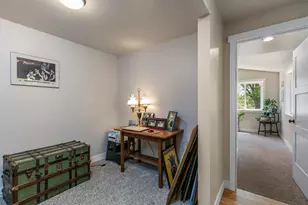 61212 Obernolte Rd, Bend, OR 97701 - Photo 18