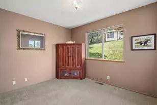 160 Wallace Ln, Grants Pass, OR 97527 - Photo 22