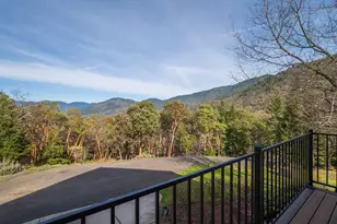 160 Wallace Ln, Grants Pass, OR 97527 - Photo 12