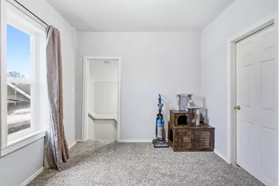 456 N Log Cabin Street, Independence, OR 97351 - Photo 20