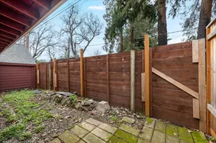 122 Willamette Ave, Medford, OR 97504 - Photo 24