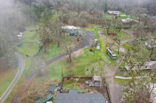 3223 Camp Joy Rd, Grants Pass, OR 97526 - Photo 30