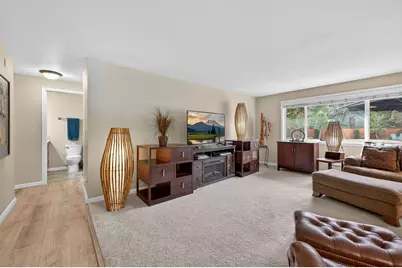 20977 Desert Woods Drive, Bend, OR 97702 - Photo 10