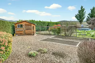 160 Meadow View Dr, Phoenix, OR 97535 - Photo 34