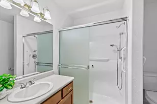 942 Mountain Meadows Cir, Ashland, OR 97520 - Photo 16