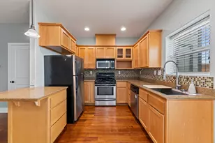 185 Logan Ave, Central Point, OR 97502 - Photo 10