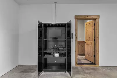 10103 Juniper Glen Circle, Redmond, OR 97756 - Photo 16