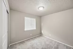 1915 SW 23rd St, Redmond, OR 97756 - Photo 20