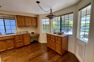 2446 Heritage Way, Medford, OR 97504 - Photo 18