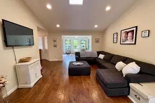 2446 Heritage Way, Medford, OR 97504 - Photo 12