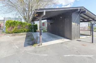 311 Bandy Way, Grants Pass, OR 97526 - Photo 2