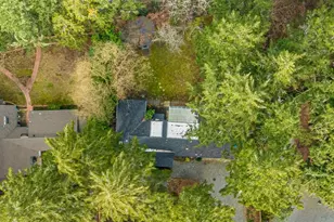 450 Whispering Pines Ln, Grants Pass, OR 97527 - Photo 34