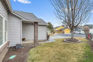 2985 NE Alpen Glow Pl, Bend, OR 97701 - Photo 26