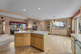 2985 NE Alpen Glow Pl, Bend, OR 97701 - Photo 8