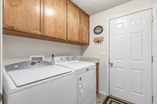 1620 Edgevale Ave, Medford, OR 97504 - Photo 20