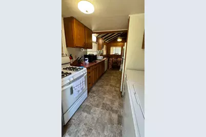26705 Hotchkiss Drive, Klamath Falls, OR 97601 - Photo 16