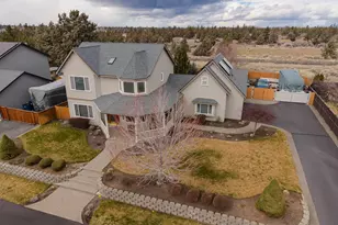 3343 NE Stonebrook Loop, Bend, OR 97701 - Photo 2