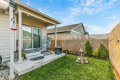 248 Christopher Way, Talent, OR 97540 - Photo 28