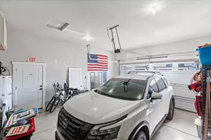 248 Christopher Way, Talent, OR 97540 - Photo 24